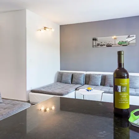 Villa Serenity Pensionat 4*