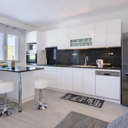 Serenity 4*